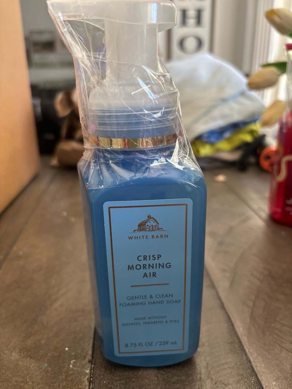 White Barn Crisp Morning Air Gentle & Clean Foaming Hand Soap 8.75 fl oz